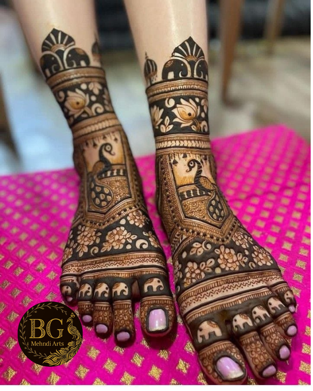 Home wedding mehndi artist in gurugram.png