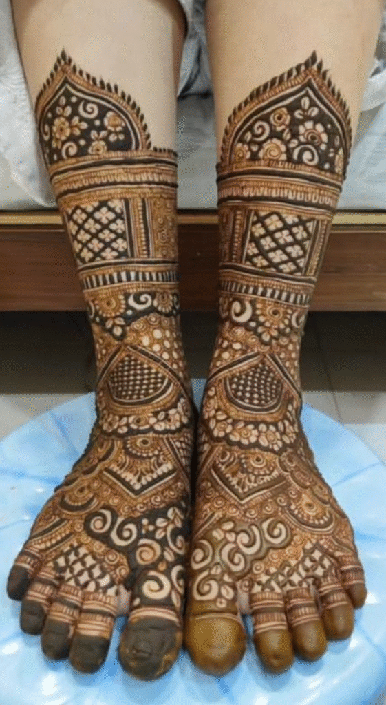 foot mehndi artist in gurugram